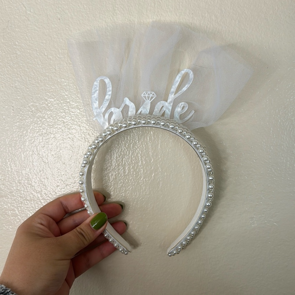 Bride Pearl Headband | Veil